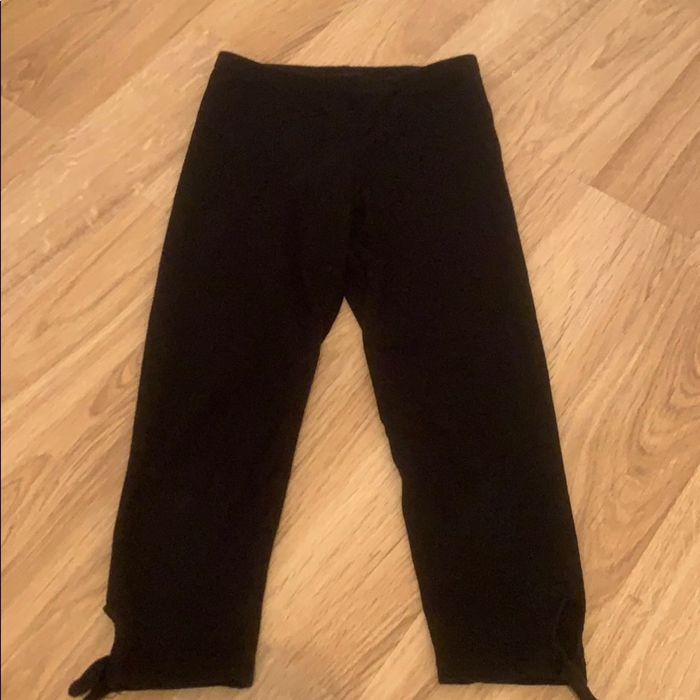 Black bow leggings